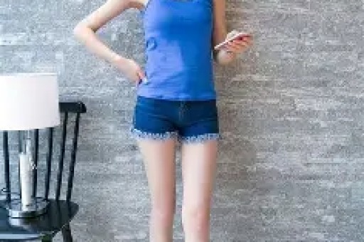 被捉姦在床的女明星出轨被丈夫毒打林子祥为了女友抛弃妻子
